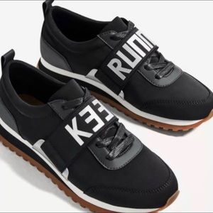 Zara 🖤Keep Runnin Sneakers